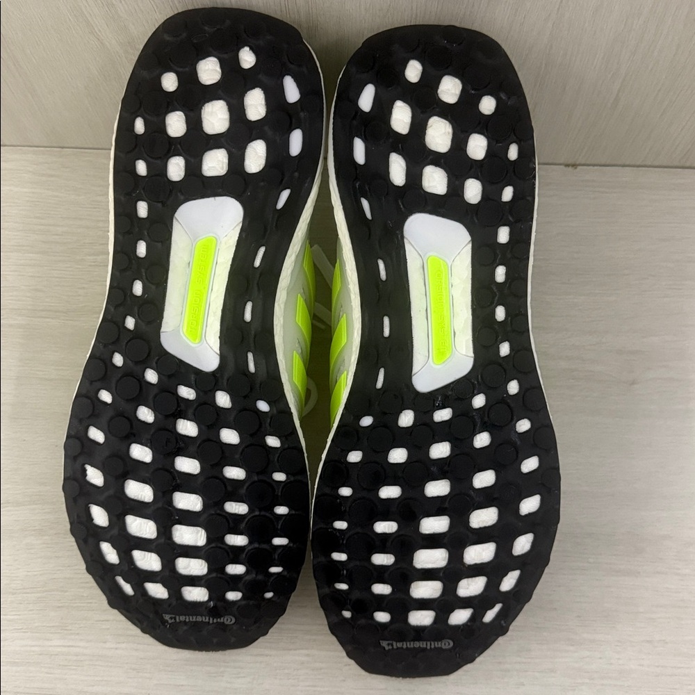 Adidas Ultra Boost - Picture 10 of 10